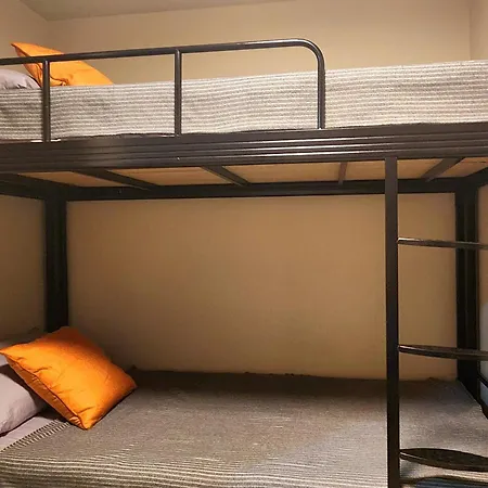 Bgc Spacious 1 Bedroom Family Suite Steps Away From Mall With Free Parking And Washer Dryer For Long Staying Guest And Wfh